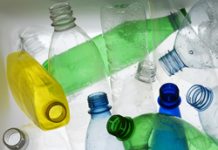 Необычное применение пластиковых бутылок