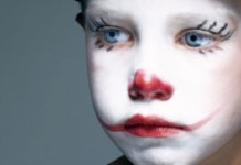 Без тени улыбки