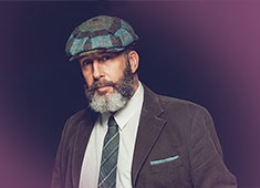 Женщины, осторожно! Мужчины с усами могут сжечь ваш дом!