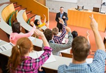 Какая температура позволит получить максимальную оценку на экзамене