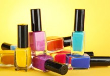 Необычное использование лака для ногтей