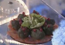 Шпинат с чесноком и зеленью