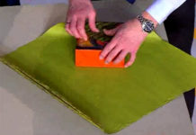 Программа «Жить Здорово» от 28.02.2017: Как завернуть подарок без скотча. Маленькие домашние хитрости