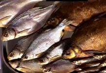 Программа «Жить Здорово» от 28.04.2017: На рынок с врачом-инфекционистом. Выбираем рыбу