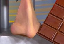 Программа «Жить Здорово» от 10.05.2017: 3 самых соблазнительных запаха. Ароматы, перед которыми трудно устоять