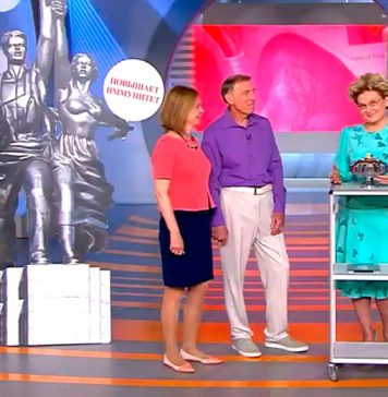 Программа «Жить здорово» от 19.07.2017: Почему полезно заниматься сексом?