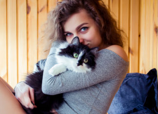 Чем может заразить человека кошка?