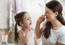 Как правильно чистить зубы?