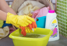 Большая стирка: как уничтожить коронавирус на одежде