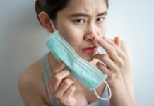 Маскне: почему маска вызывает проблемы с кожей и как от них избавиться