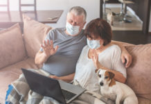 Власти Москвы продлили удаленный и домашний режимы