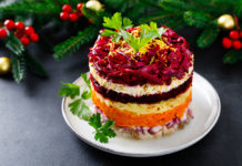 Селедка под шубой: новогодний салат против коронавируса