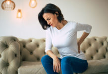 Если болит спина: причины и лечение