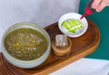 Программа «Жить здорово» от 22.09.2021: Шедевры русской кухни. Щи с грибами