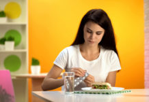 Еда и лекарства: какие продукты нельзя употреблять с метформином