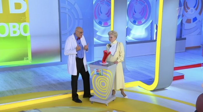 Программа «Жить здорово» от 01.07.2022: Привычки, которые разрушают ваши почки