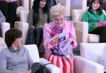 Программа «Жить здорово» от 12.05.2023: Как ухаживать за косметикой?