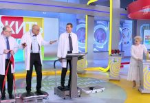 Программа «Жить здорово» от 23.06.2023: Тестируем гаджеты. Виброплатформа