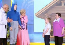 Программа «Жить здорово» от 28.06.2023: Дачники. Первая помощь при укусе клеща