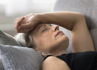 Какими гормонами лечат климакс?