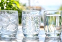 Холодная, газированная или минеральная: какая вода лучше всего утоляет жажду летом