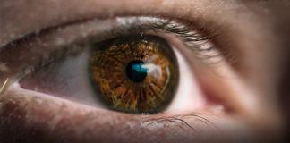 Почему слезятся сухие глаза? Секрет, о котором вы не знали